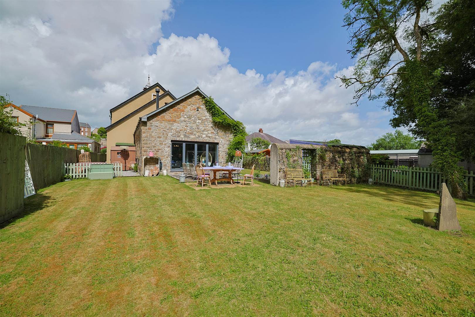 Bethel Chapel, Bethel Road, Lower Cwmtwrch, Swansea, SA9 2PS